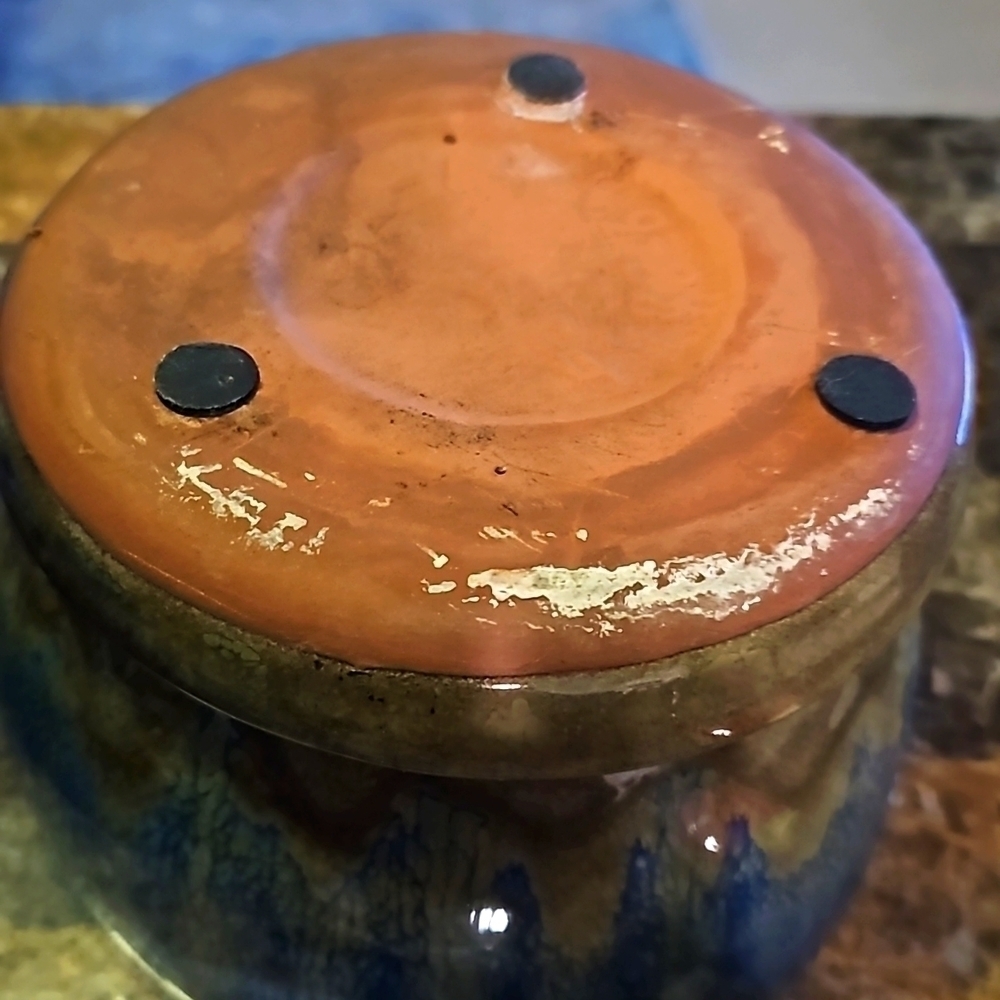 Blue & Tan Ceramic Planter With Saucer and Drainage Holes Preowned 6"x6"x4" - Picture 10 of 12